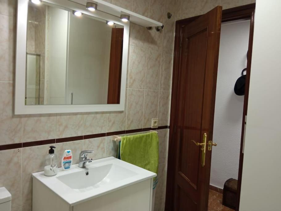 Apartamento Gabucio En Jaén Kültér fotó
